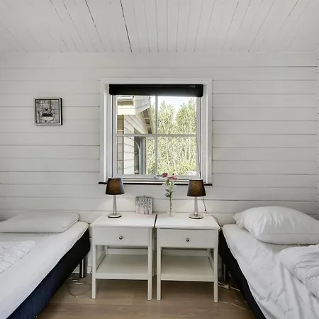 Orsa - 80m From The Sea By Interhome جويلسميندي