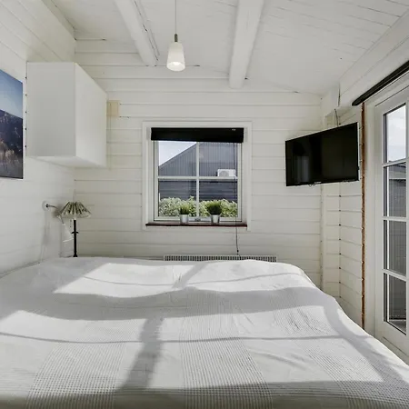 بيت للعطل Orsa - 80m From The Sea By Interhome *