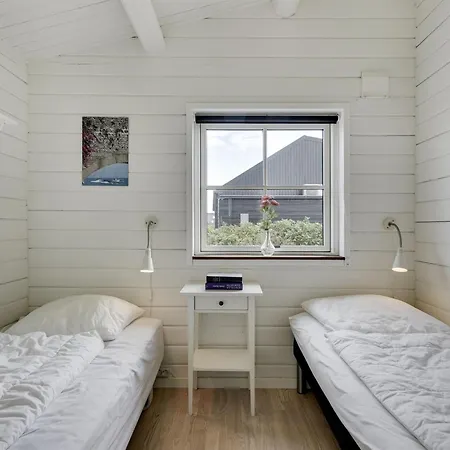 Orsa - 80m From The Sea By Interhome جويلسميندي